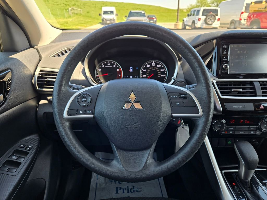 Used 2020 Mitsubishi Eclipse Cross ES FWD image 19