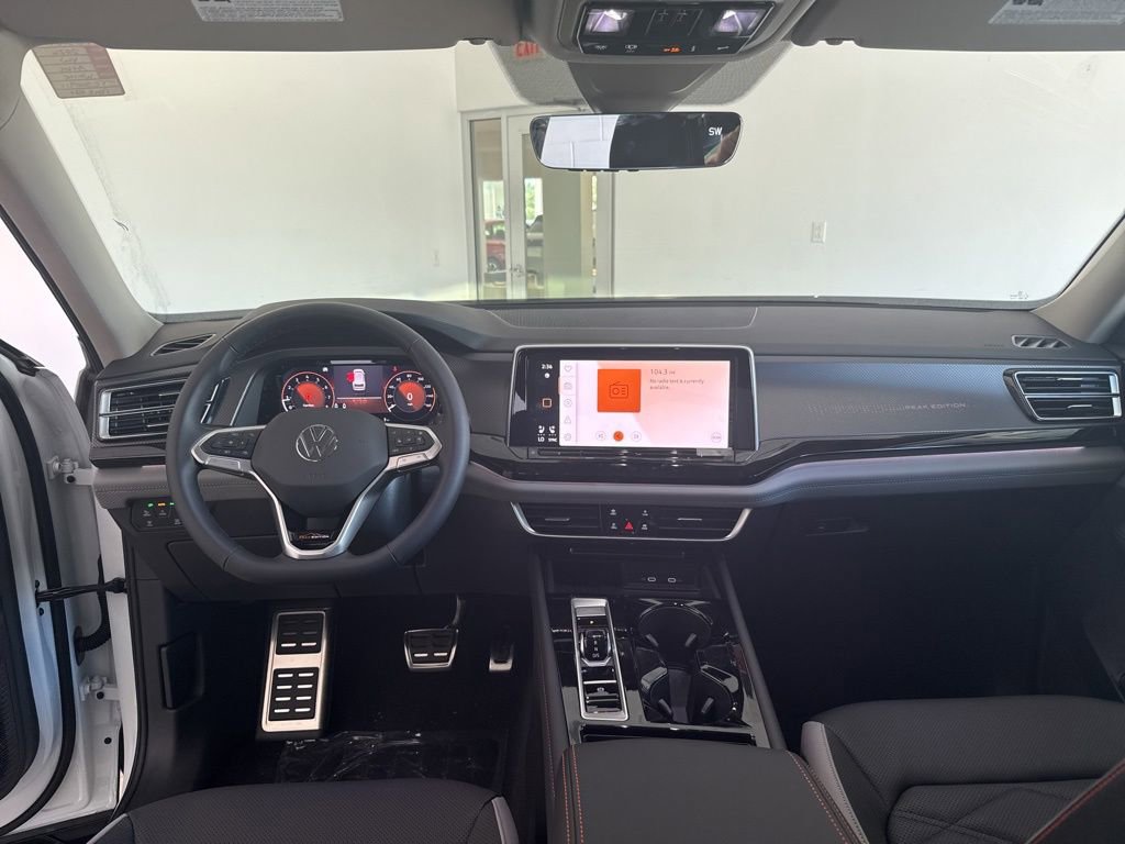 New 2026 Volkswagen Atlas Peak Edition image 12