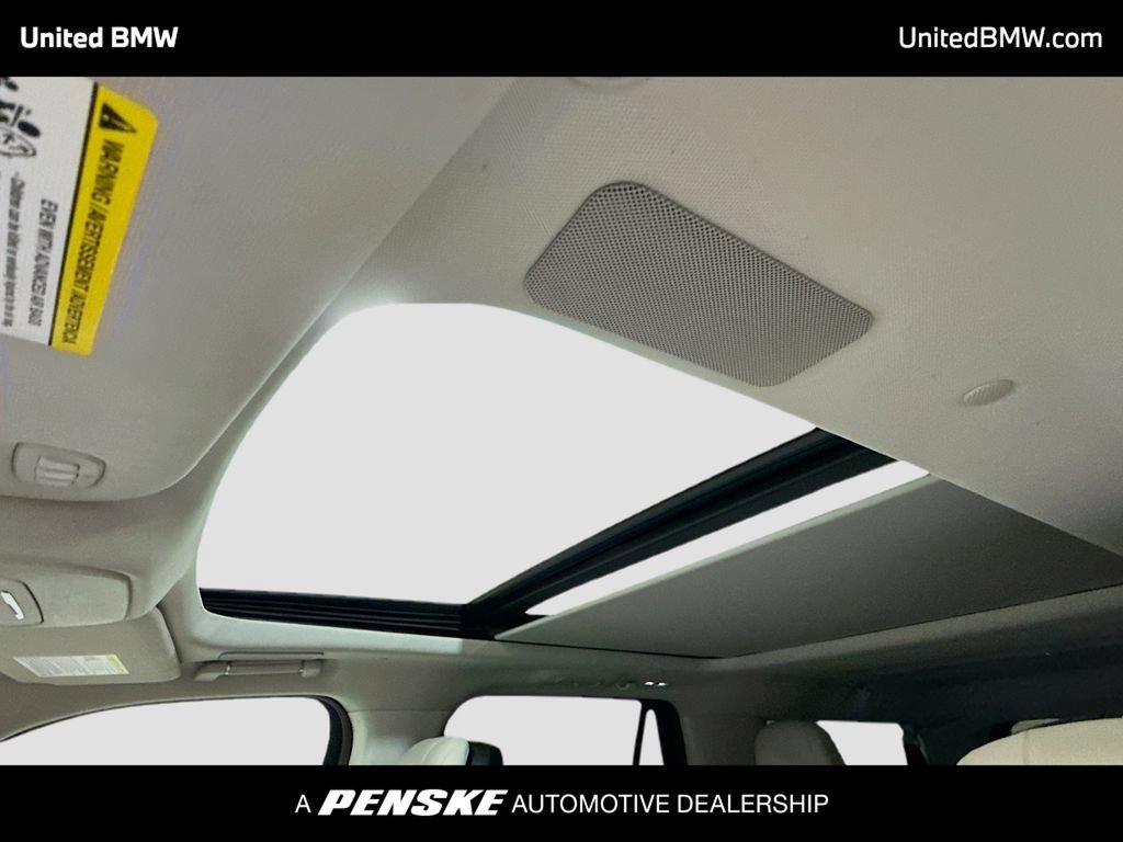 Used 2025 Lincoln Navigator L Reserve AWD/4WD image 12