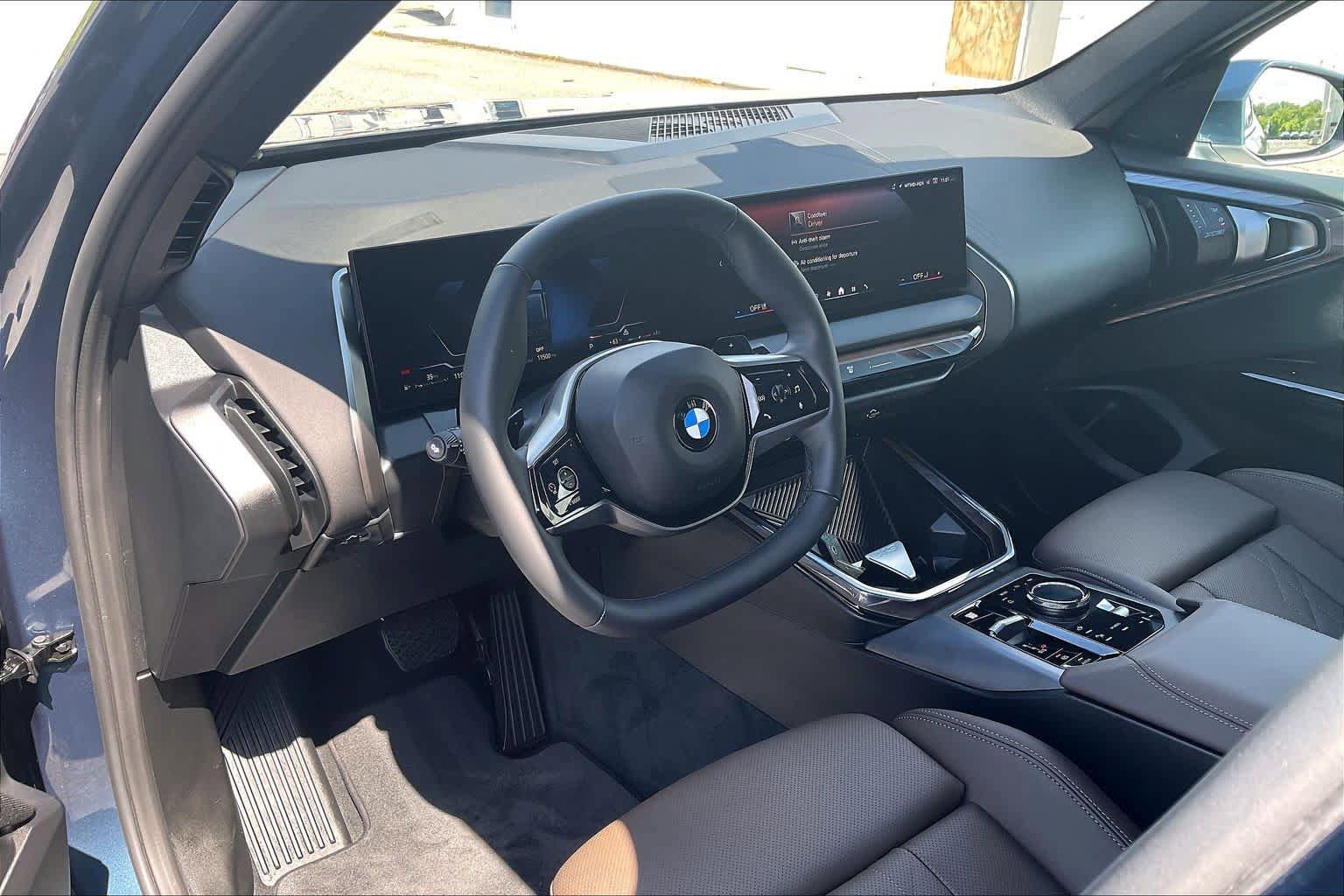 Used 2026 BMW X3 xDrive30 w/ Convenience Package AWD/4WD image 16