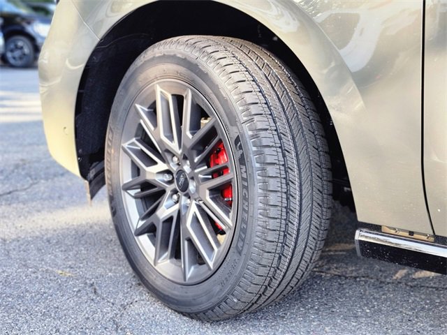 New 2025 Ford Expedition Platinum w/ Stealth Performance Package image 37