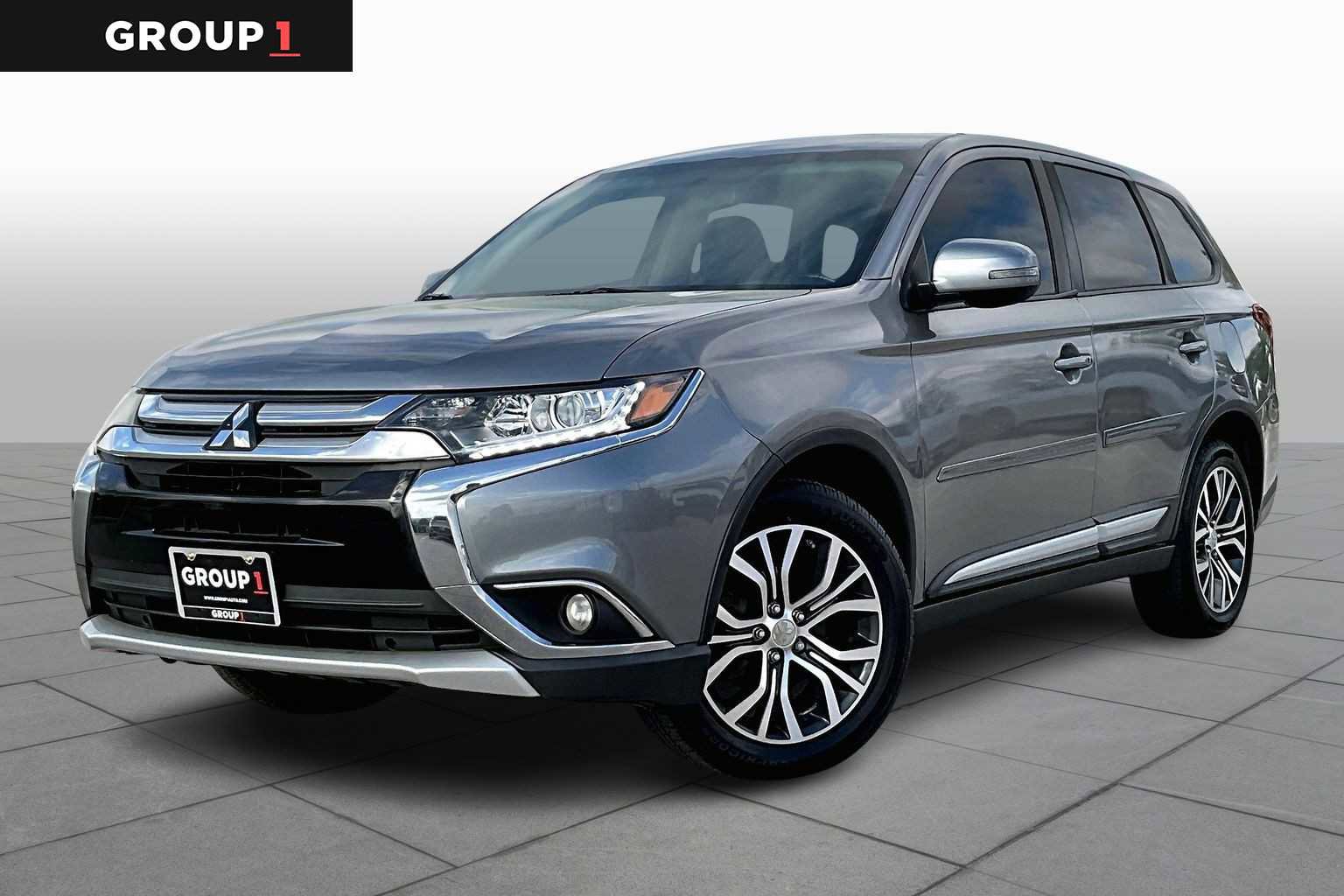 Used 2017 Mitsubishi Outlander SE