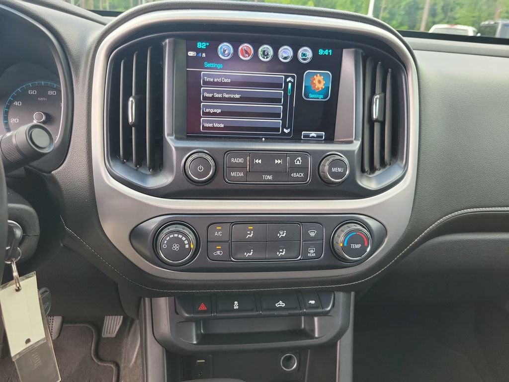 Used 2018 GMC Canyon SLE w/ Trailering Package RWD image 24