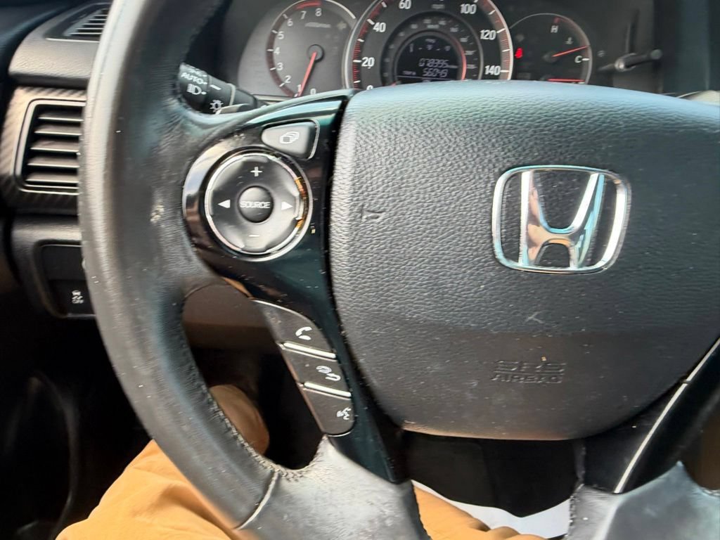 Used 2017 Honda Accord Sport image 23