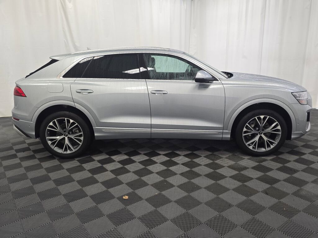 Certified 2025 Audi Q8 Premium Plus w/ Premium Plus Package image 7