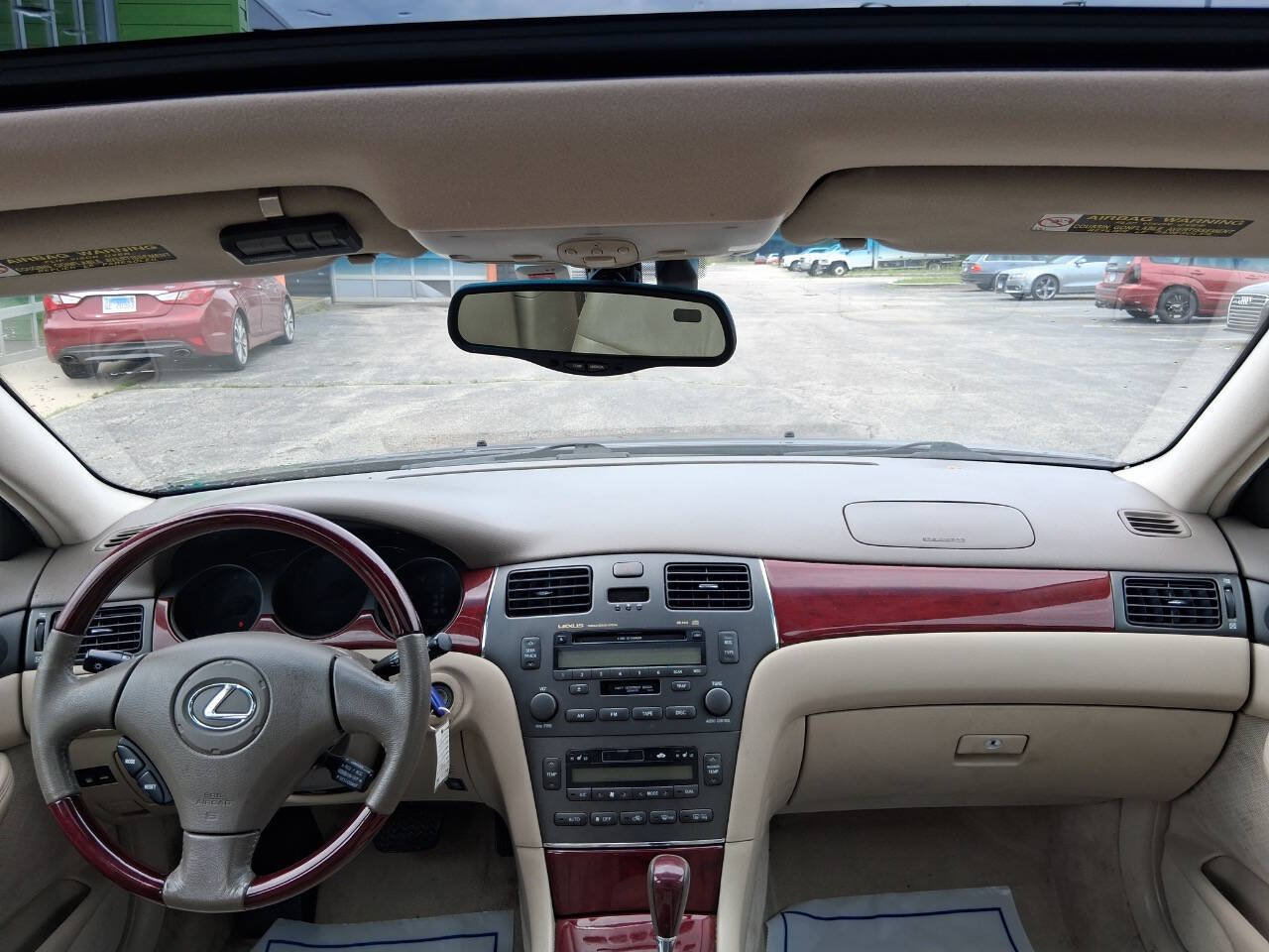 Used 2004 Lexus ES 330 w/ Premium Pkg FWD image 10