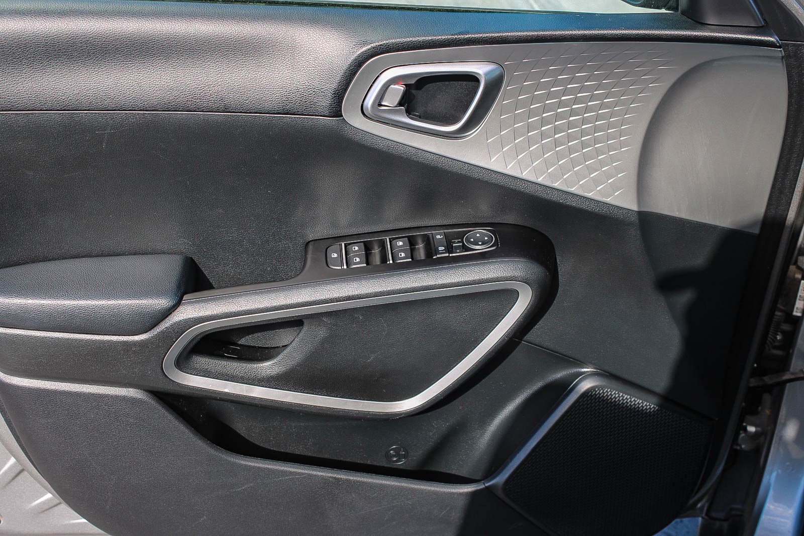 Used 2023 Kia Soul LX w/ Option Group 015 image 21