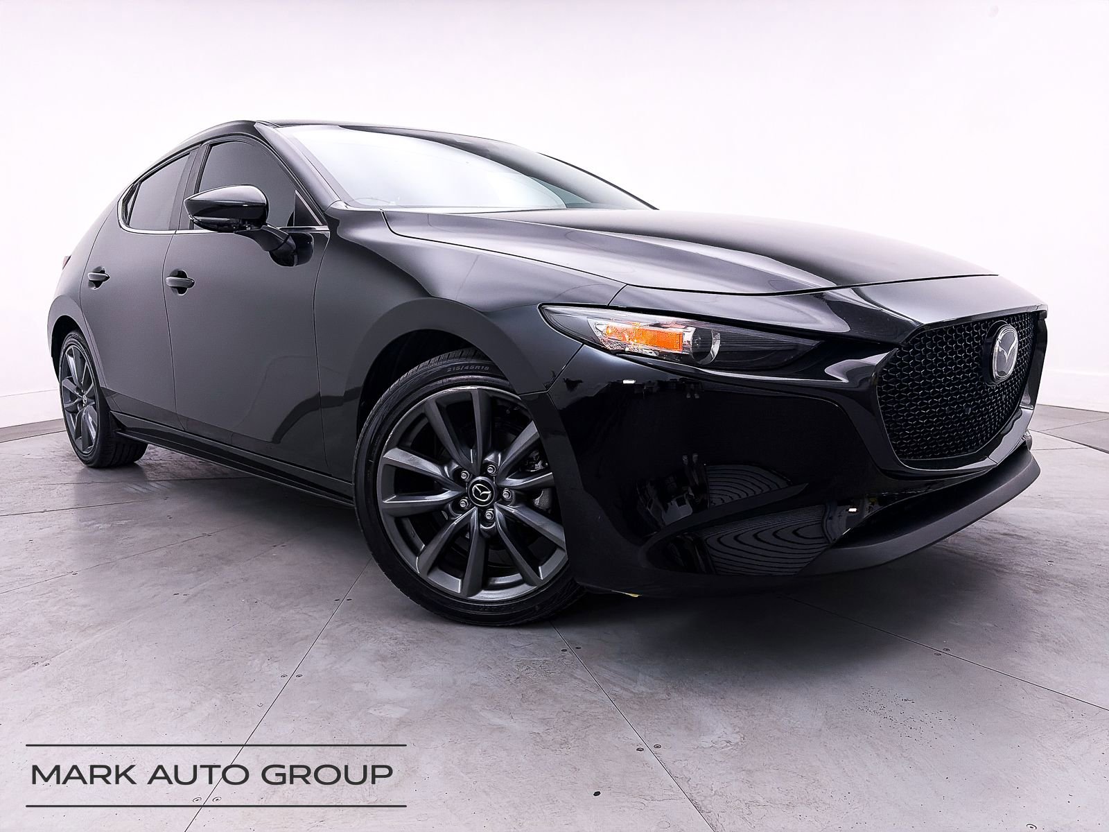 Certified 2022 MAZDA MAZDA3 s image 1