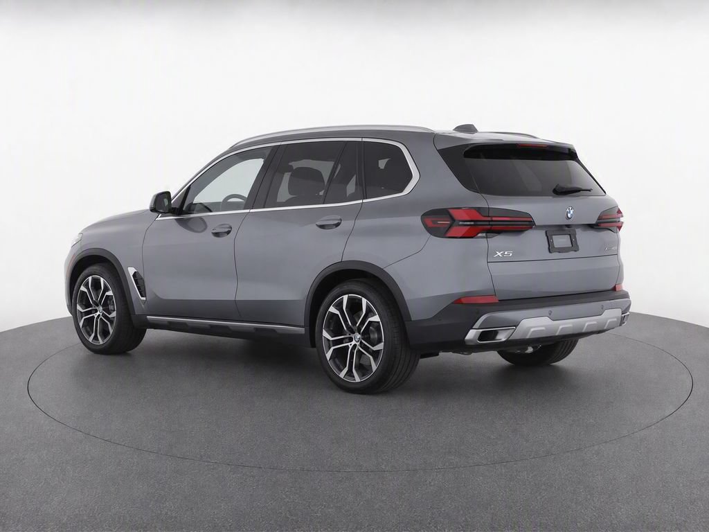 Certified 2026 BMW X5 xDrive40i AWD/4WD image 33