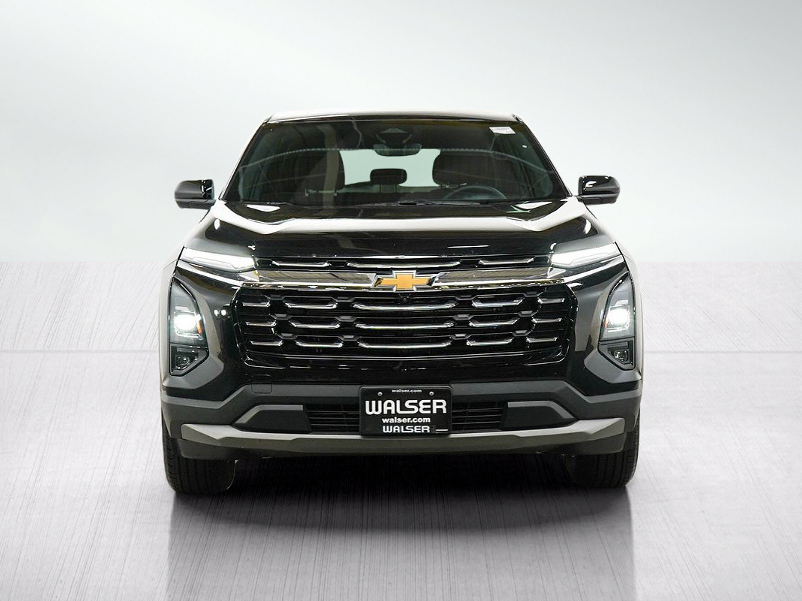 Used 2025 Chevrolet Equinox LT w/ Safety and Technology Package AWD/4WD image 8
