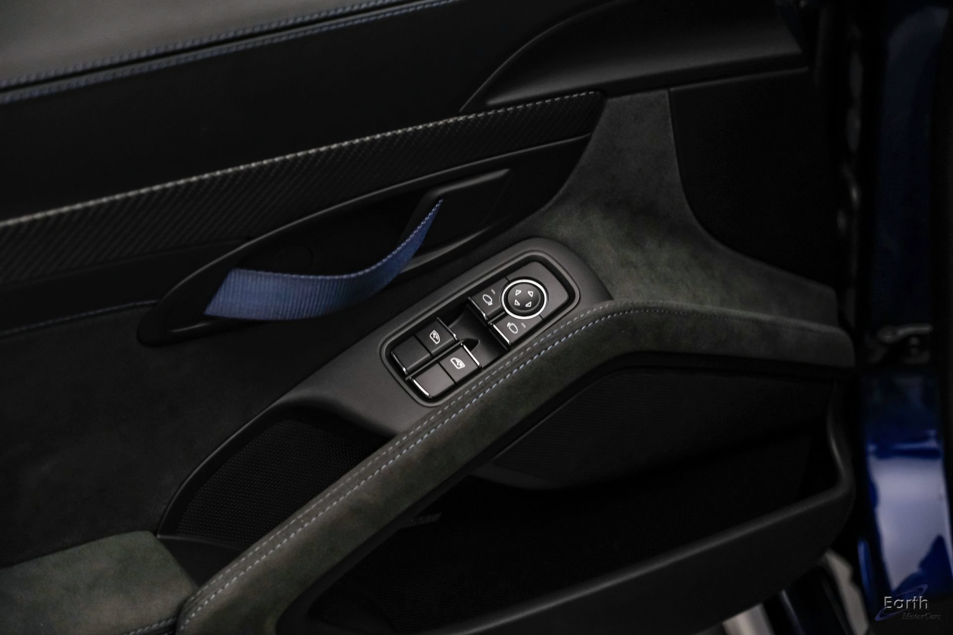 Used 2025 Porsche 718 Cayman GT4 RS RWD image 99