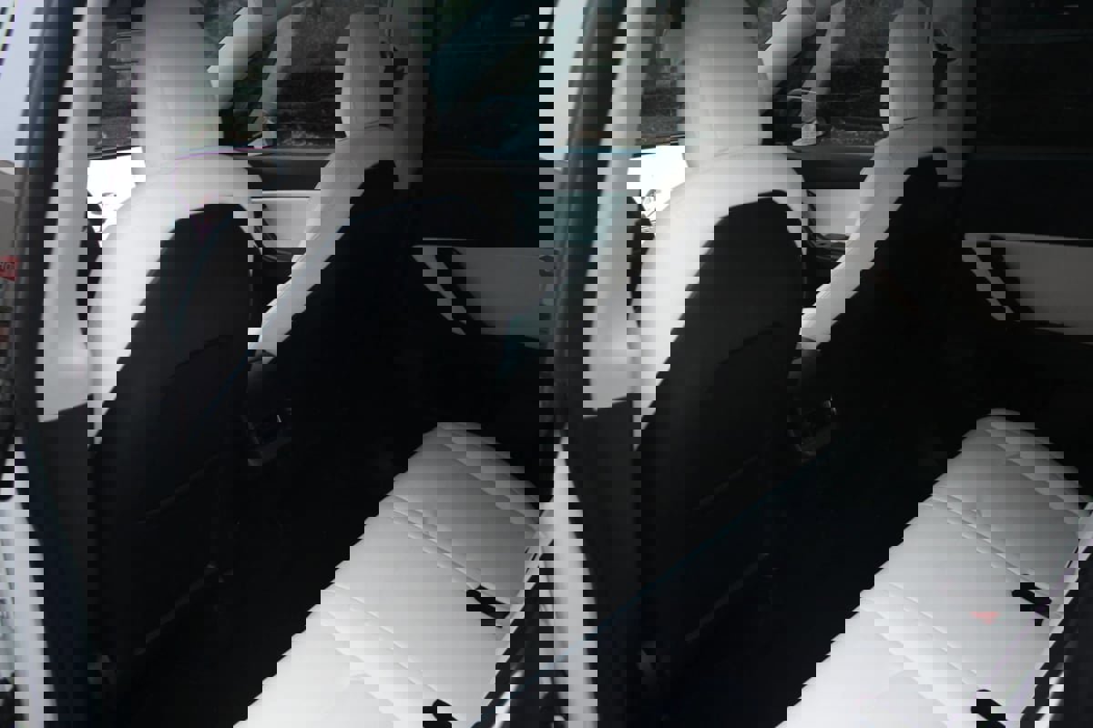 Used 2020 Tesla Model Y Performance image 21