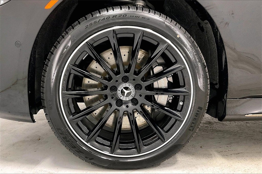 New 2025 Mercedes-Benz S 580 4MATIC Sedan image 11