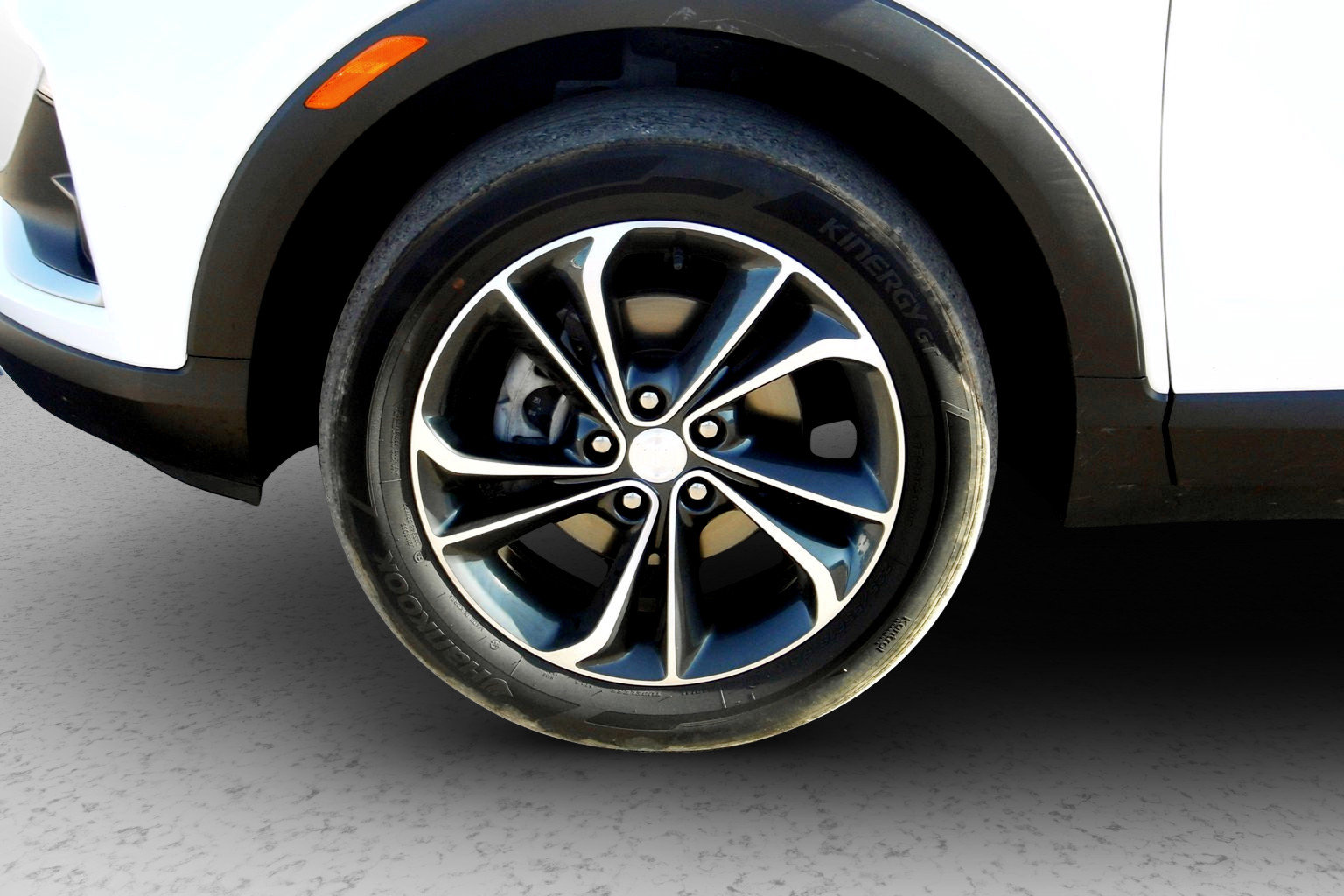 Used 2020 Buick Encore GX Select image 11