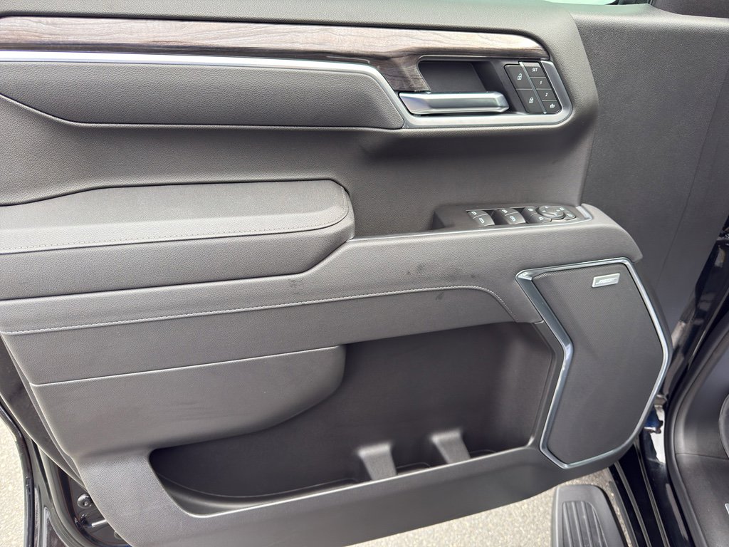 Used 2025 Chevrolet Silverado 1500 LTZ w/ Z71 Off-Road Package image 9