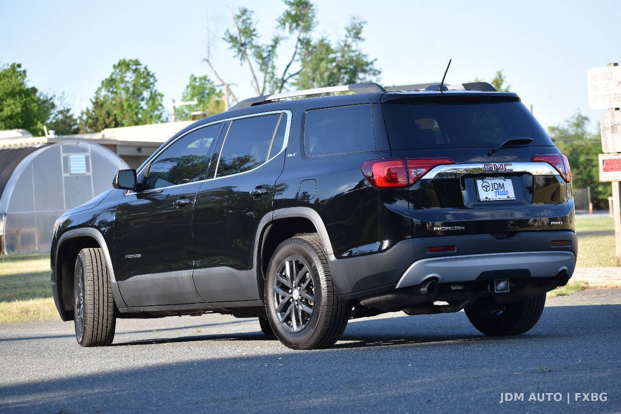 Used 2018 GMC Acadia SLT w/ LPO, Floor Liner Package AWD/4WD image 7