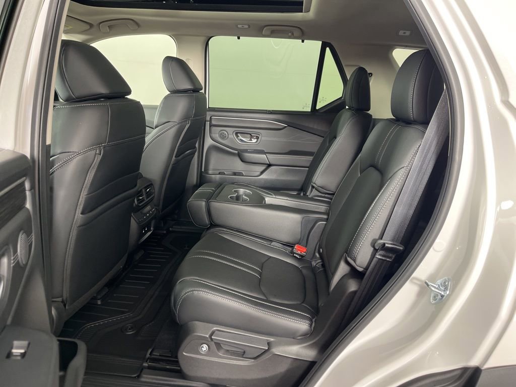New 2026 Honda Pilot Touring image 27