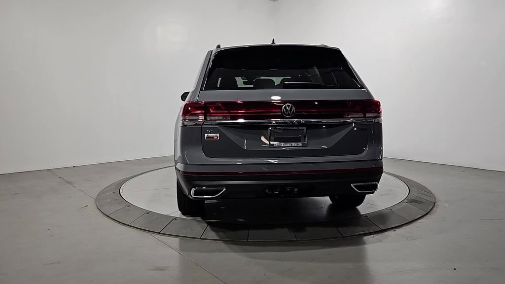 New 2026 Volkswagen Atlas SE image 4