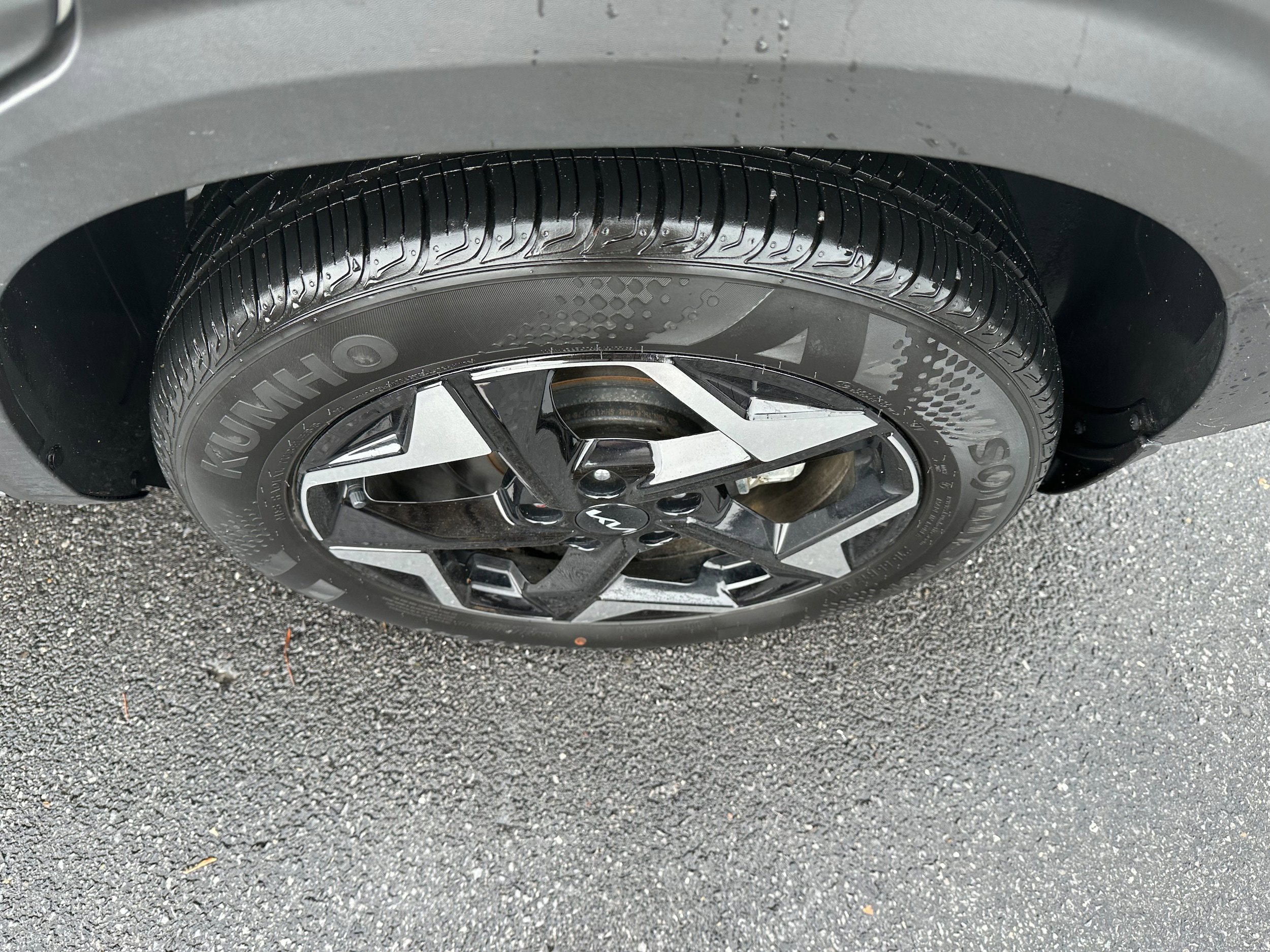 Used 2024 Kia Seltos EX image 9