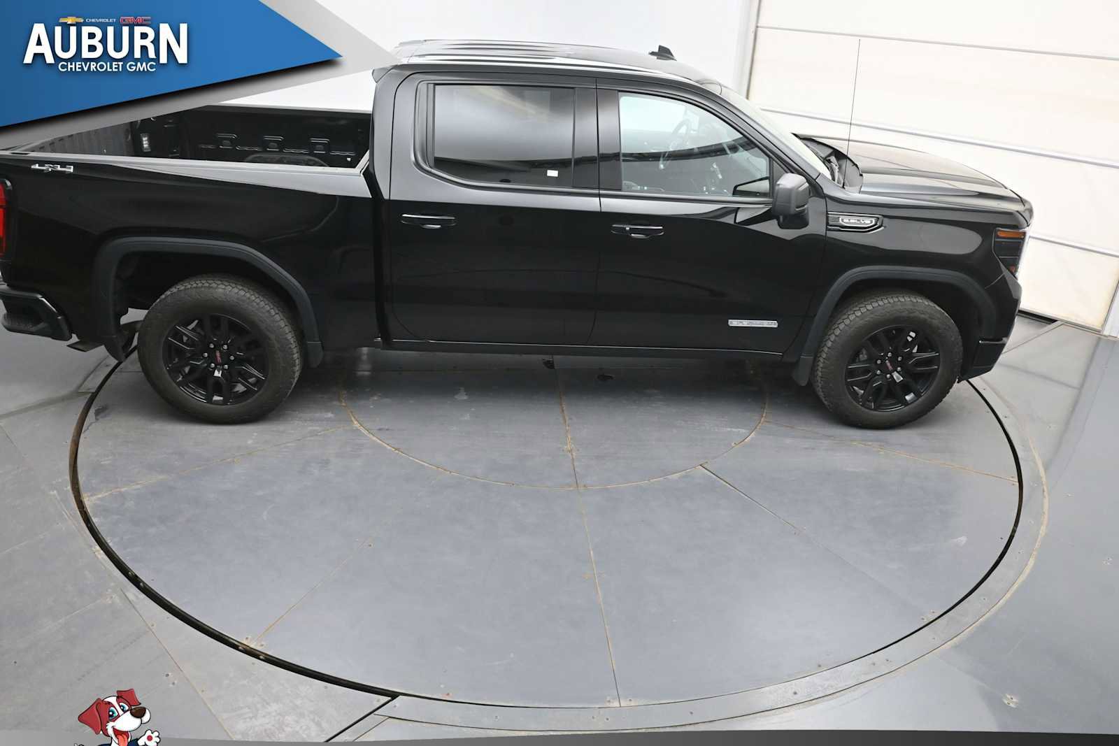 Used 2025 GMC Sierra 1500 Elevation image 30