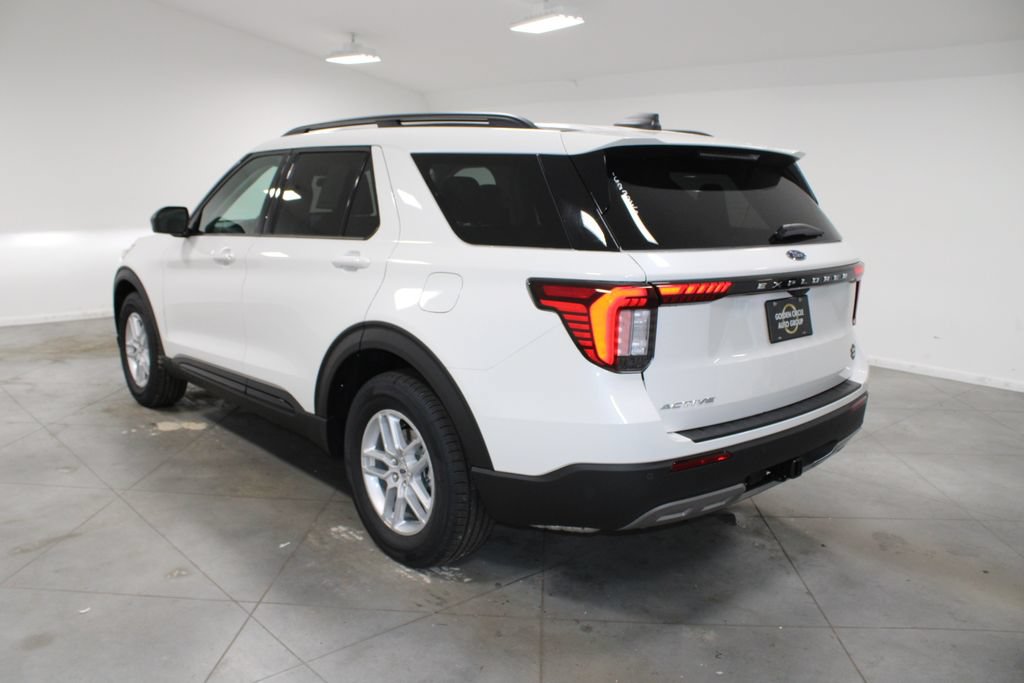 New 2026 Ford Explorer Active RWD image 6
