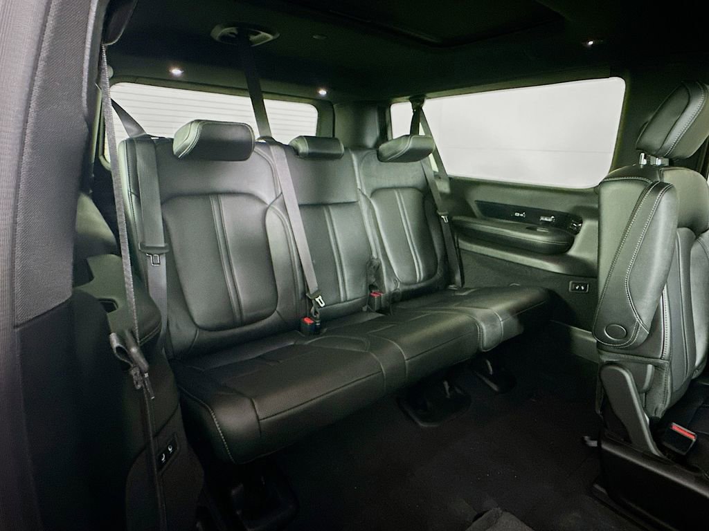 New 2026 Jeep Grand Wagoneer L Summit image 35
