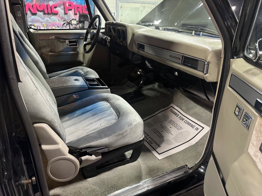 Used 1991 GMC Jimmy 4WD image 22
