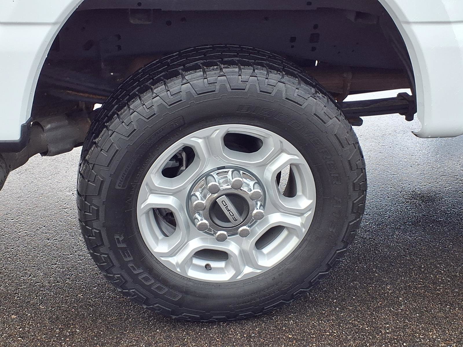Used 2025 Ford F250 XLT AWD/4WD image 25