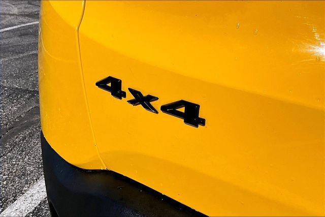 Used 2017 Jeep Renegade Altitude image 24