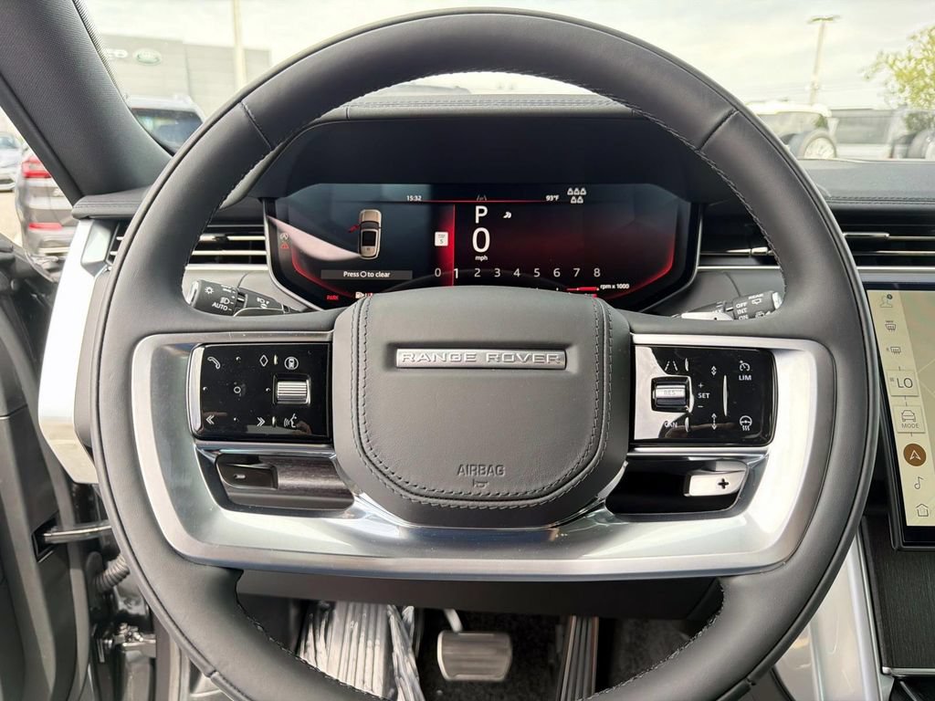 New 2026 Land Rover Range Rover Long Wheelbase SE AWD/4WD image 27
