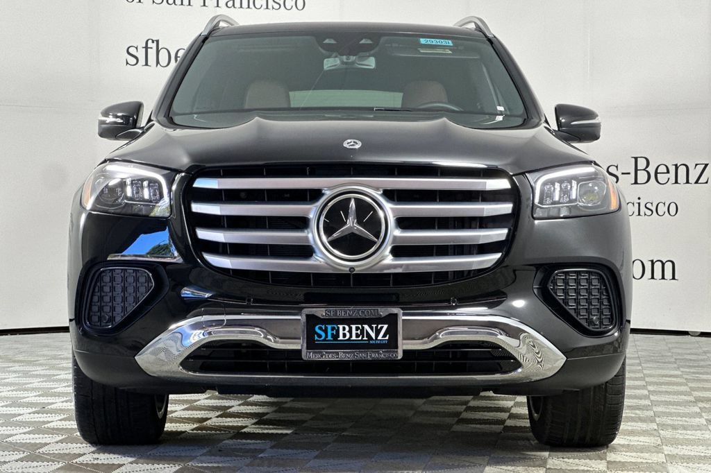 Certified 2026 Mercedes-Benz GLS 450 4MATIC image 11