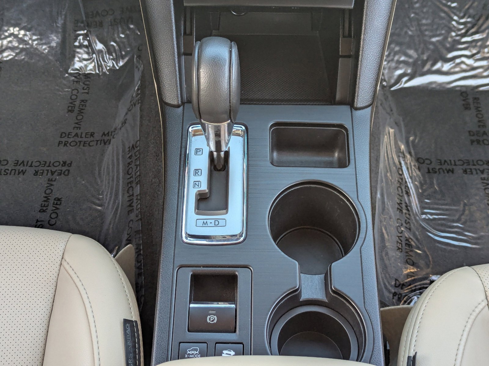 Used 2015 Subaru Outback 3.6R Limited image 22