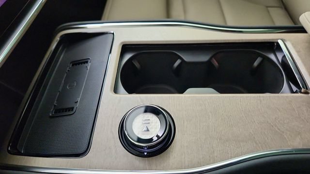 New 2026 Volvo EX90 Plus AWD/4WD image 17