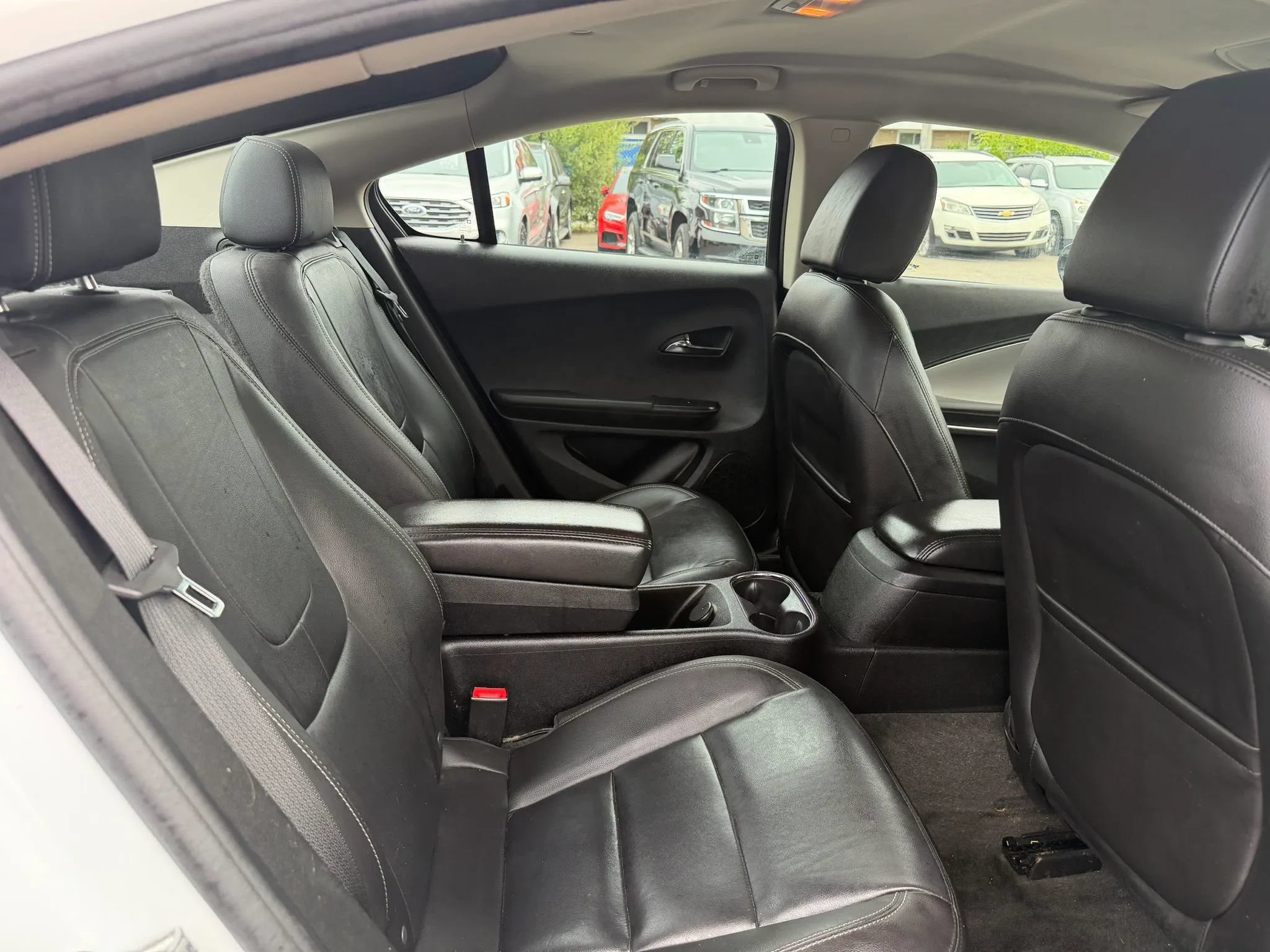 Used 2013 Chevrolet Volt Premium w/ Premium Trim Package FWD image 18