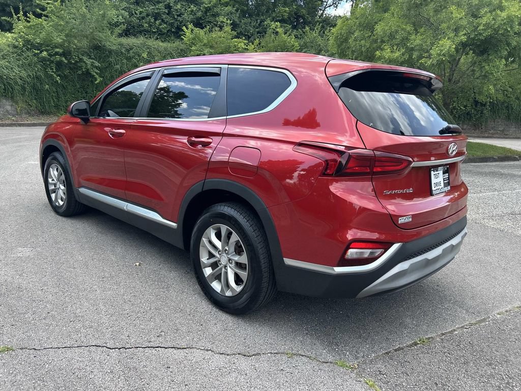 Used 2019 Hyundai Santa Fe SE AWD/4WD image 5