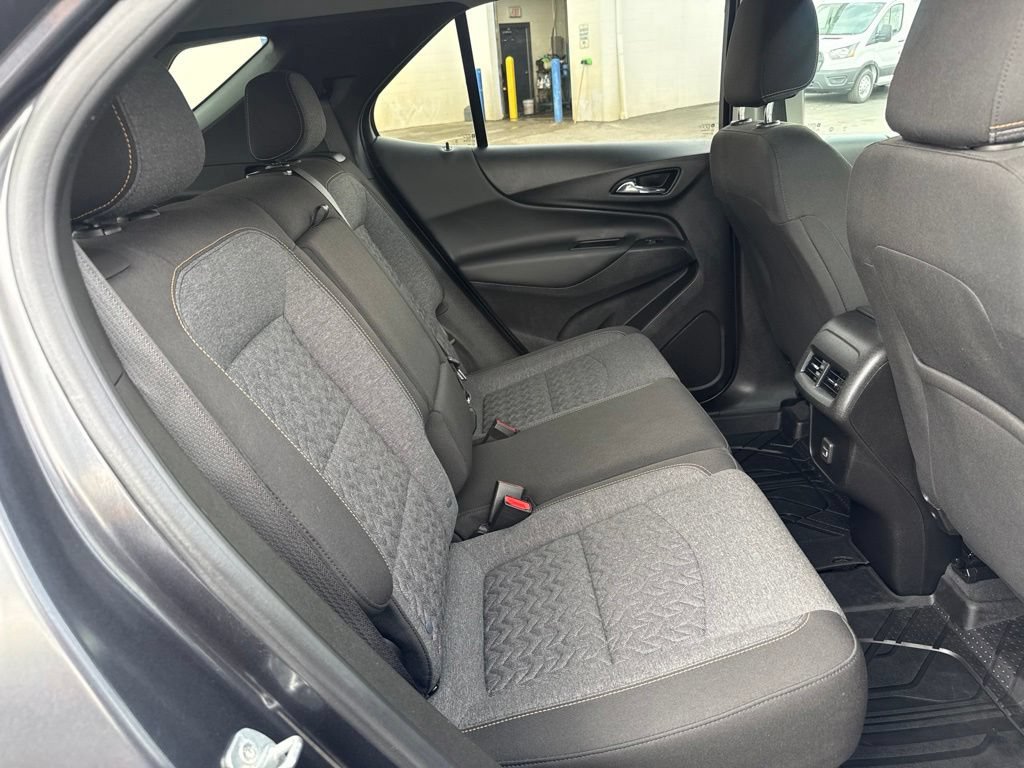 Used 2022 Chevrolet Equinox LT AWD/4WD image 41