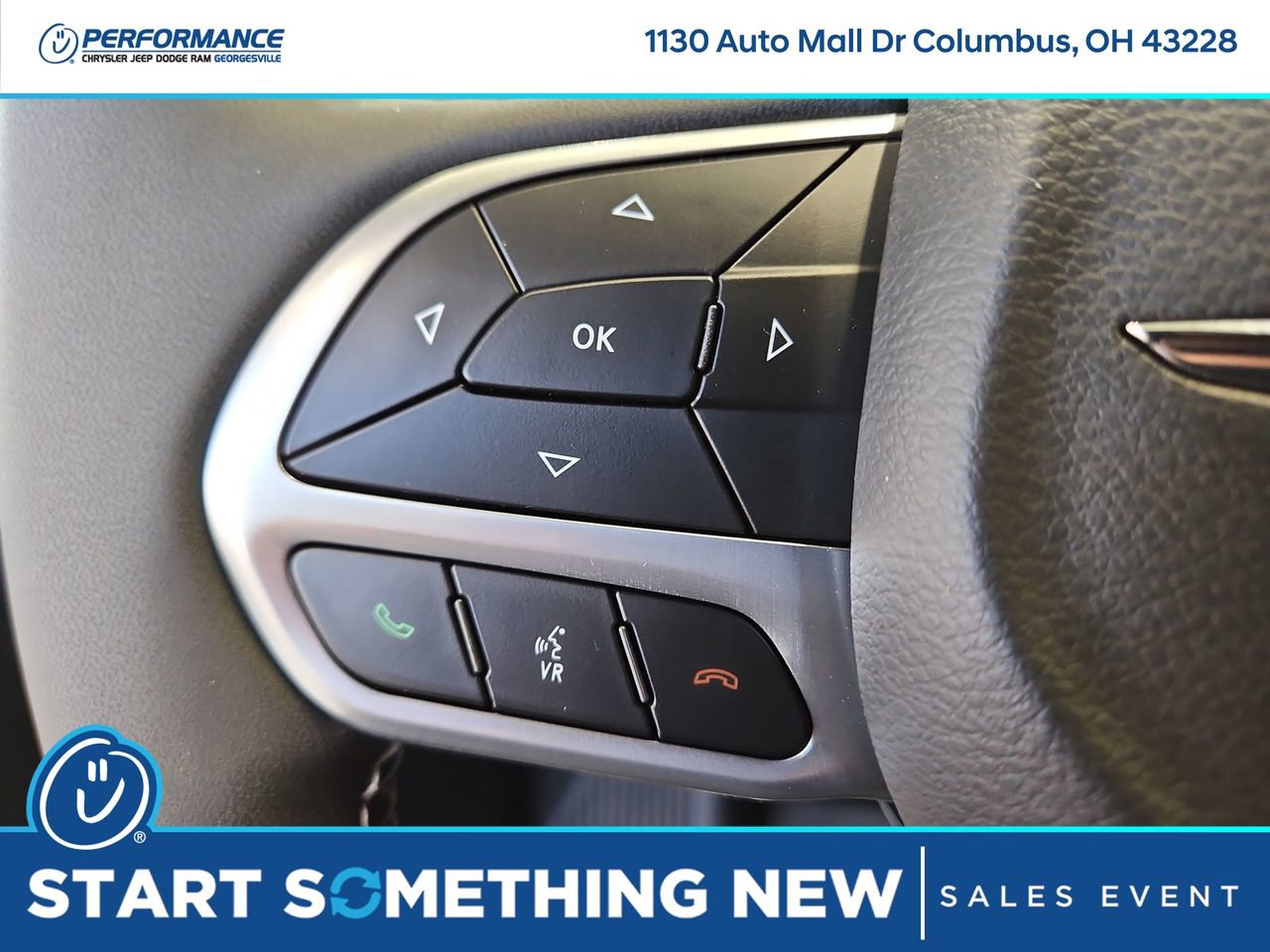 New 2025 Chrysler Pacifica Select w/ Fav Edition Package image 27