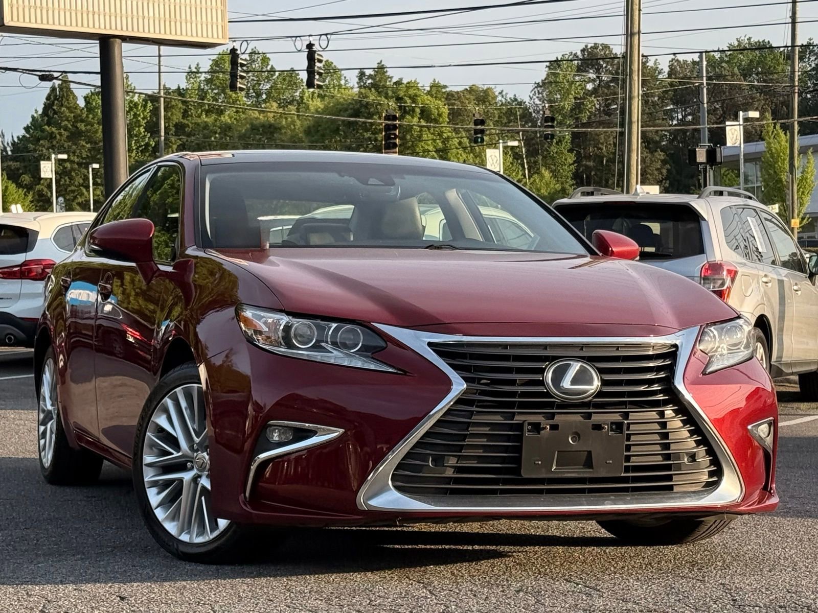 Used 2016 Lexus ES 350 w/ Luxury Package w/Wood Trim FWD image 7