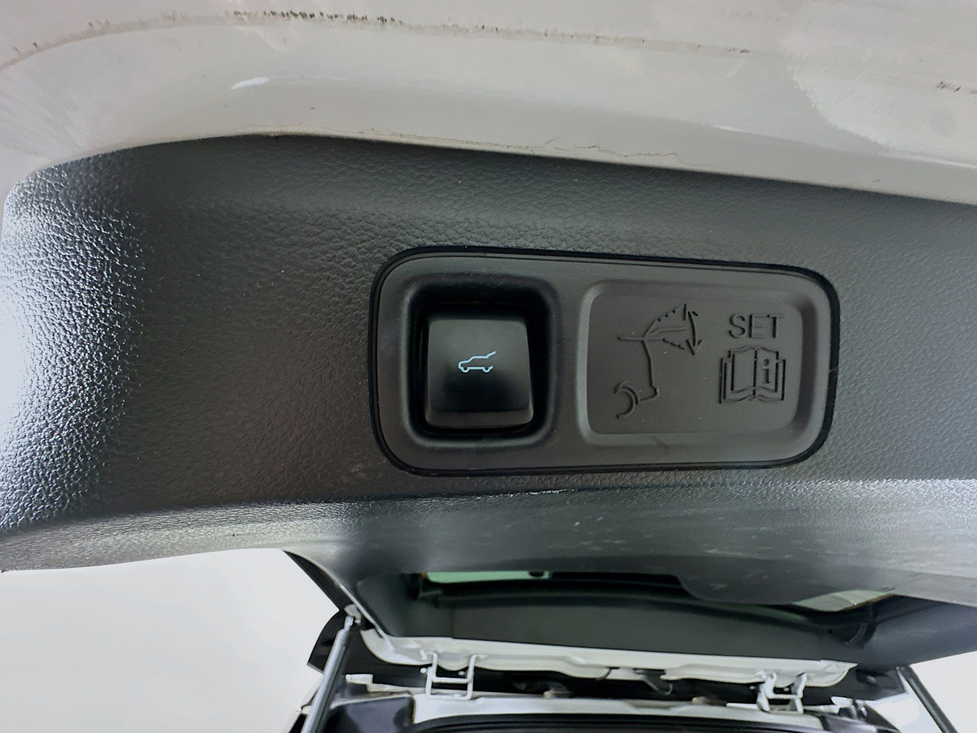 Used 2024 Ford Expedition Limited RWD image 32