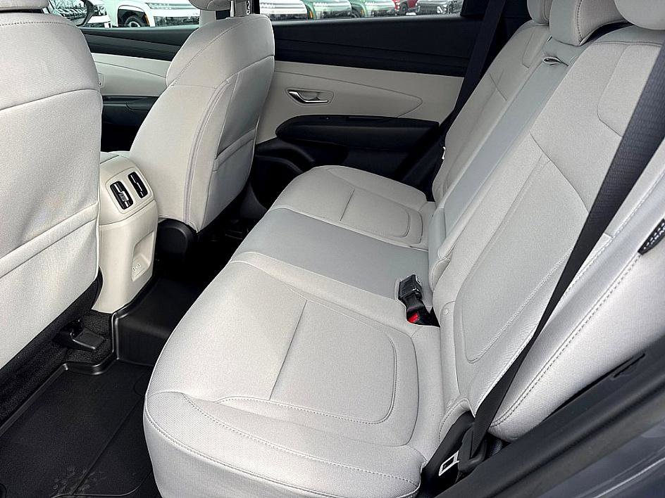 New 2026 Hyundai Tucson SEL image 7