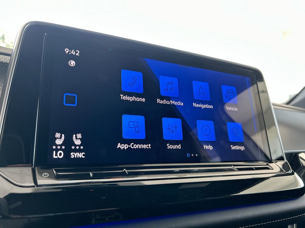 New 2025 Volkswagen Atlas Cross Sport SEL Premium R-Line image 24