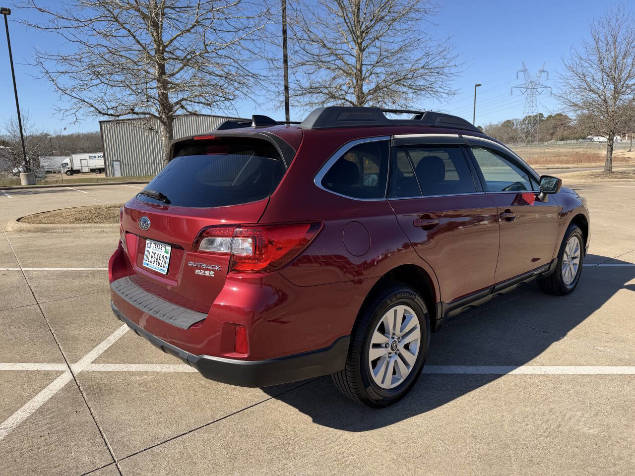 Used 2017 Subaru Outback 2.5i Premium AWD/4WD image 7