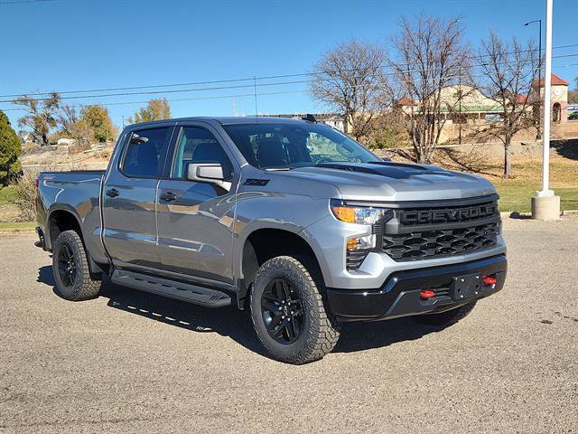 New 2026 Chevrolet Silverado 1500 Custom Trail Boss w/ LPO, Dark Essentials Package image 1