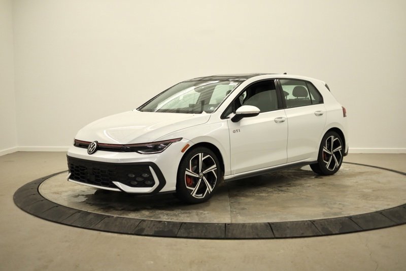 New 2026 Volkswagen GTI SE image 7