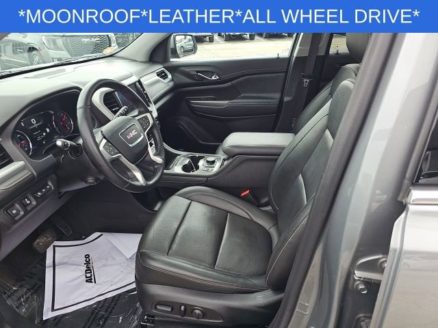 Used 2023 GMC Acadia SLT w/ Technology Package image 31