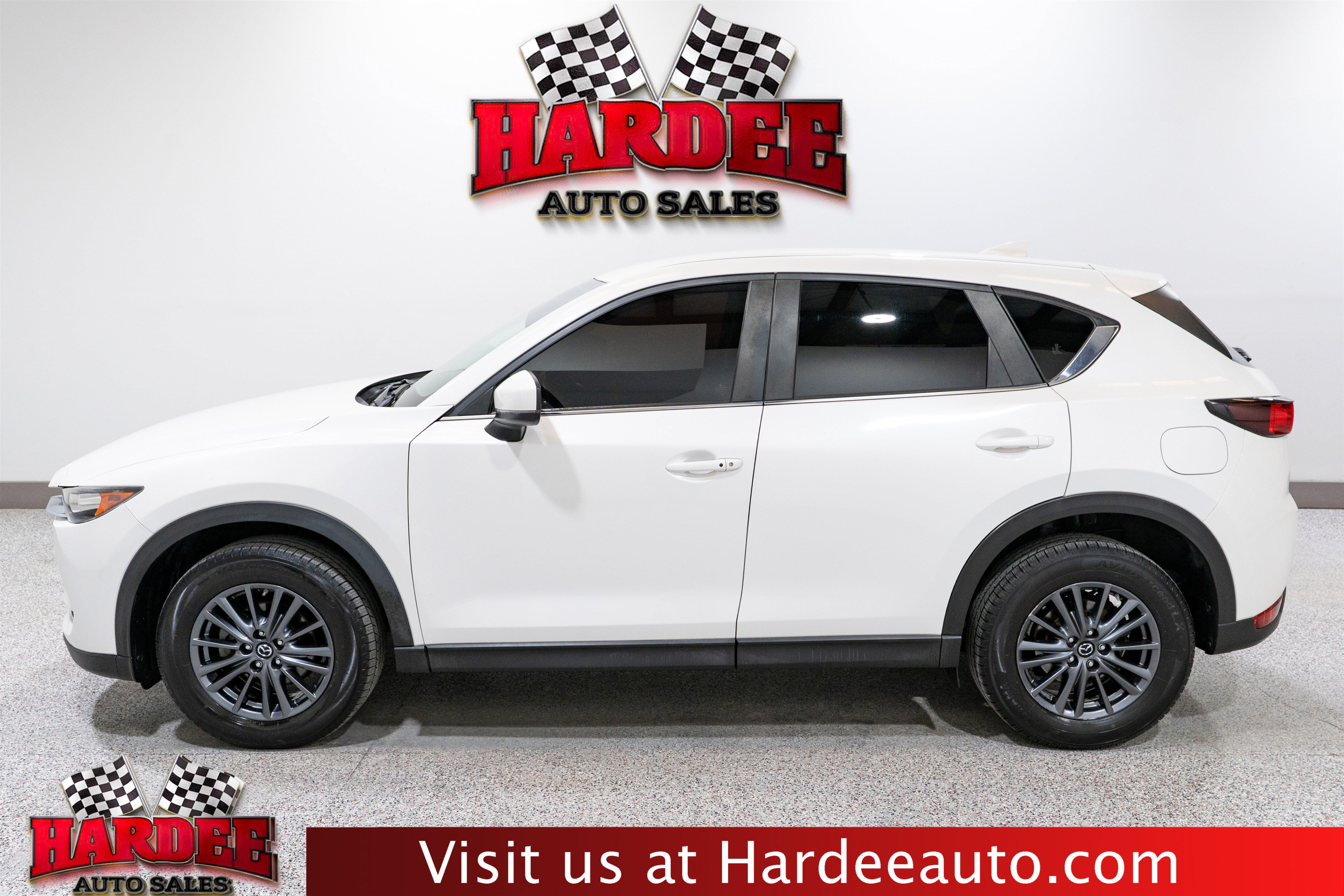 Used 2019 MAZDA CX-5 Touring FWD image 1