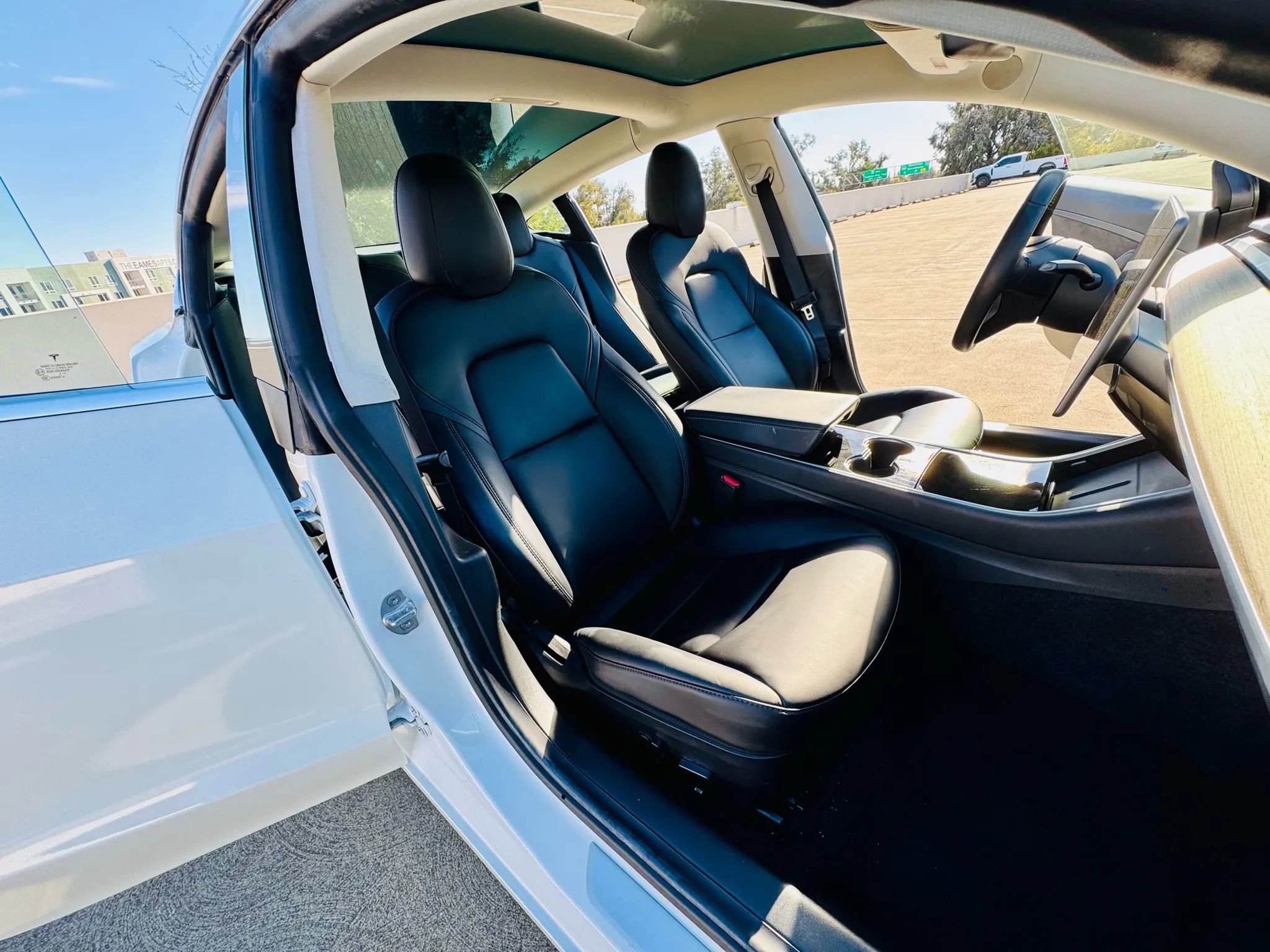 Used 2020 Tesla Model 3 image 20