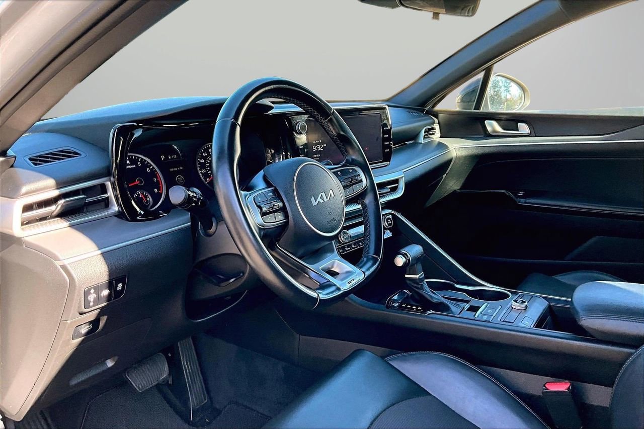 Used 2023 Kia K5 GT-Line w/ GT-Line Premium Package image 19