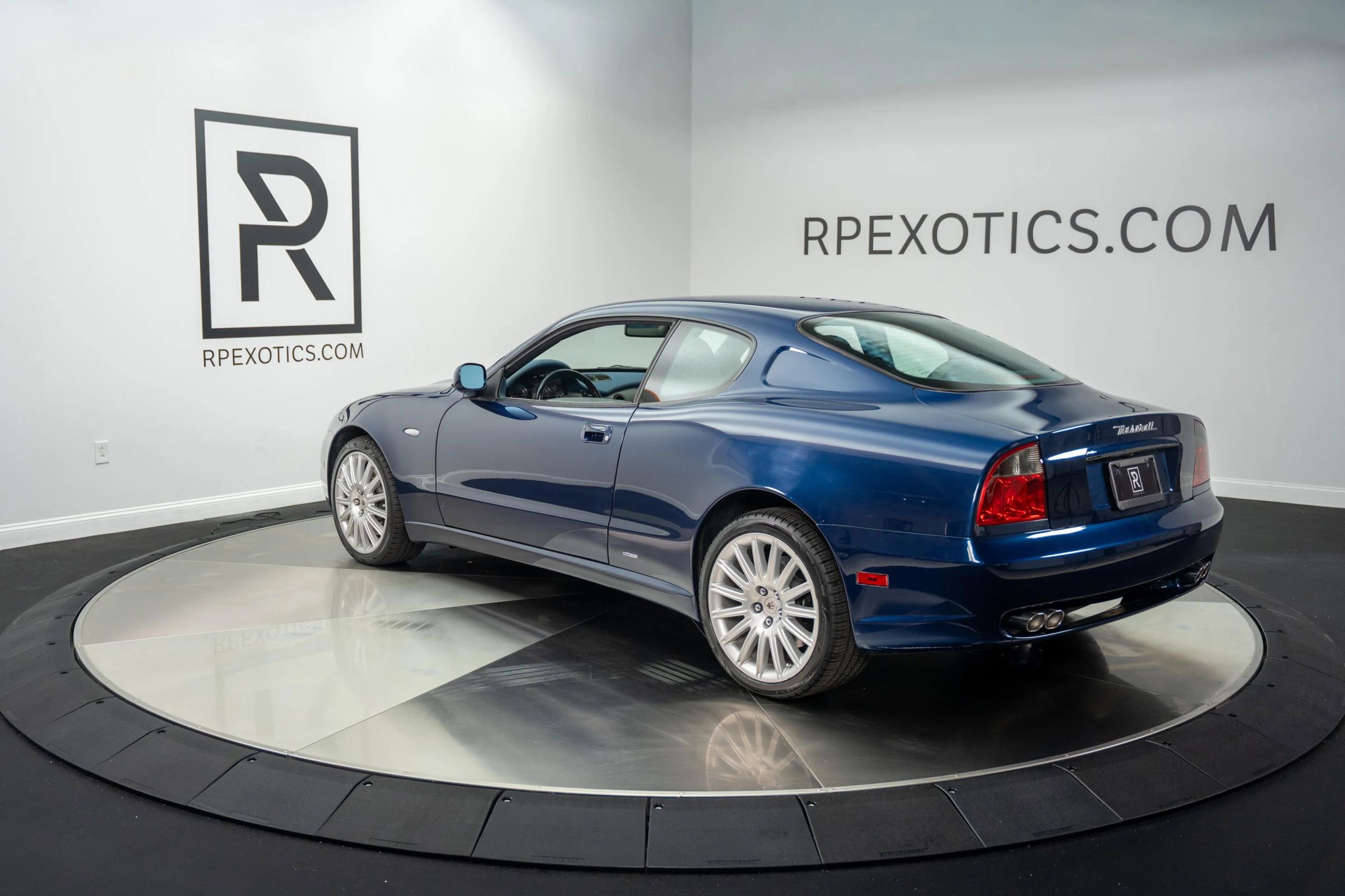 Used 2002 Maserati Coupe GT image 8