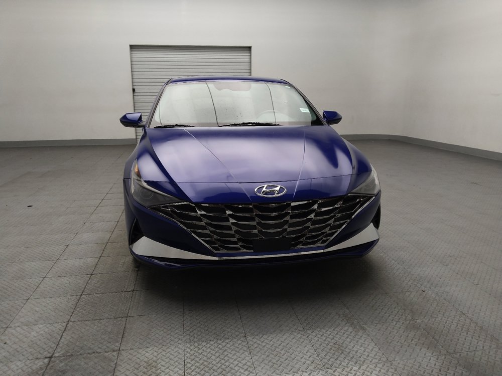 Used 2023 Hyundai Elantra SEL w/ Convenience Package FWD image 14